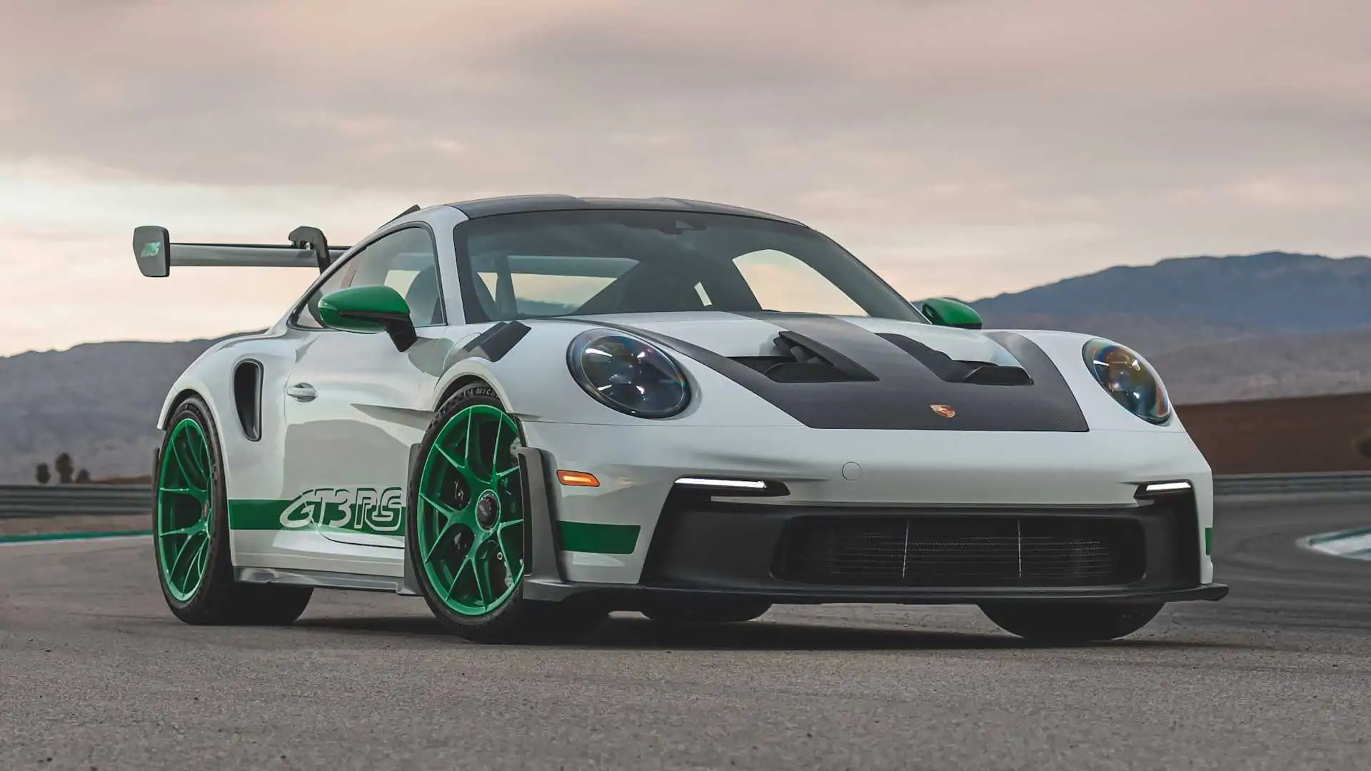 Jerry Seinfeld Admits He’s “Totally Addicted” To Porsche 911 GT3 RS