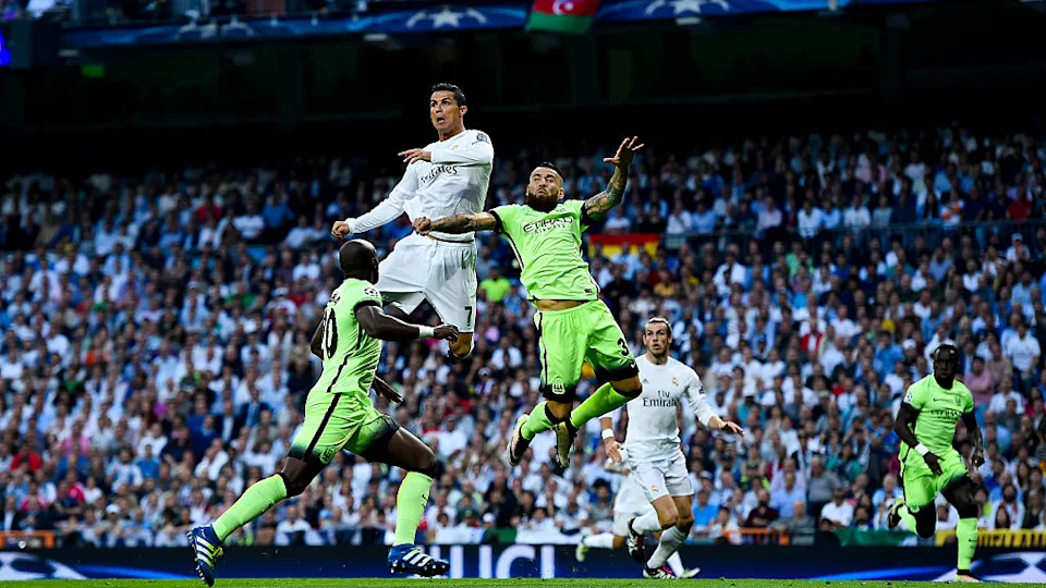 The jump that made history: Ronaldo at the age of 39 jumped nearly 3 meters high, breaking the world record by more than 5cm