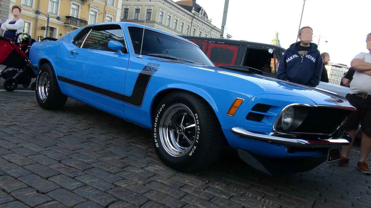 This 1970 Ford Mustang Boss 302 In Grabber Blue Sounds Really Good!
